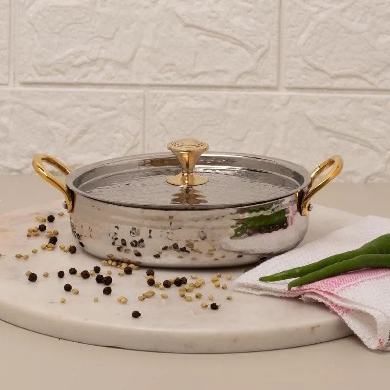 Vintage Charm Hammered Oval Serving Pot With Lid - 500 ML media 1