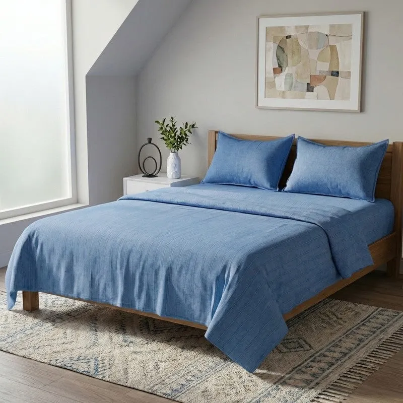 Serene Spread Cotton Bedsheet (Navy) - 220 TC media 1
