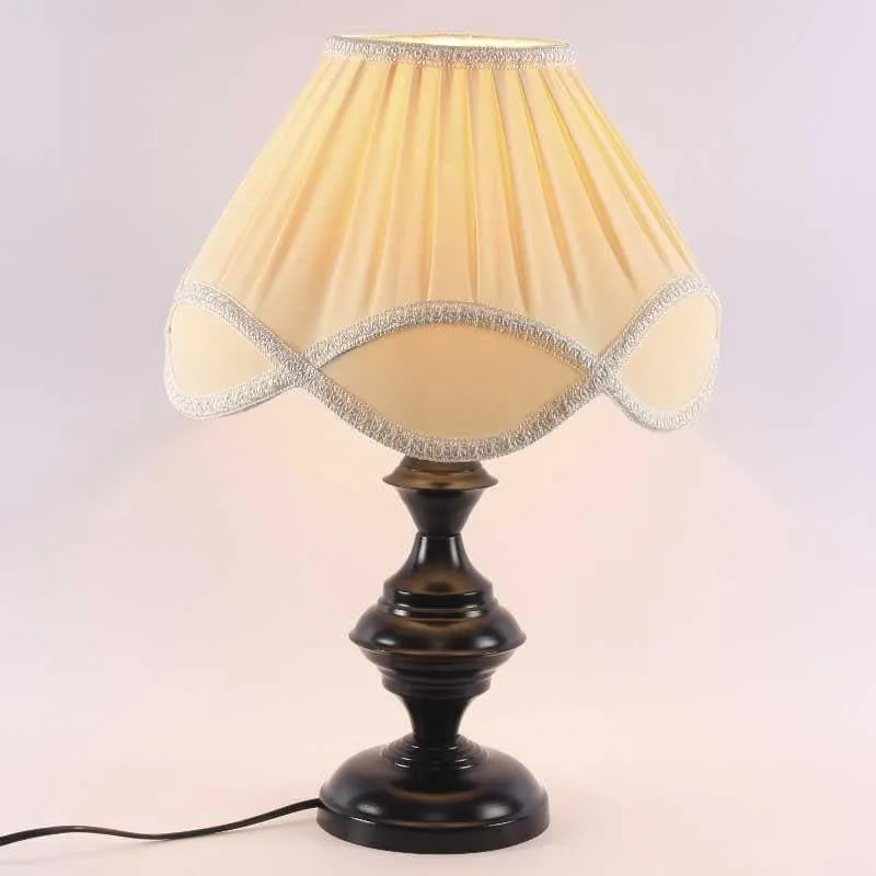 Feirra Fabric Table Lamp - White media 3