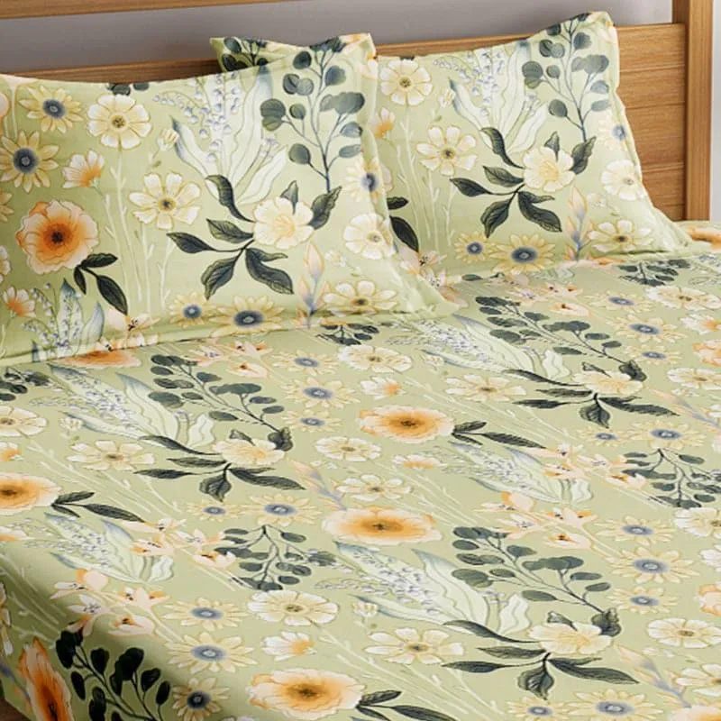 Nyla Floral Microfiber Bedsheet Old - 130 GSM media 4