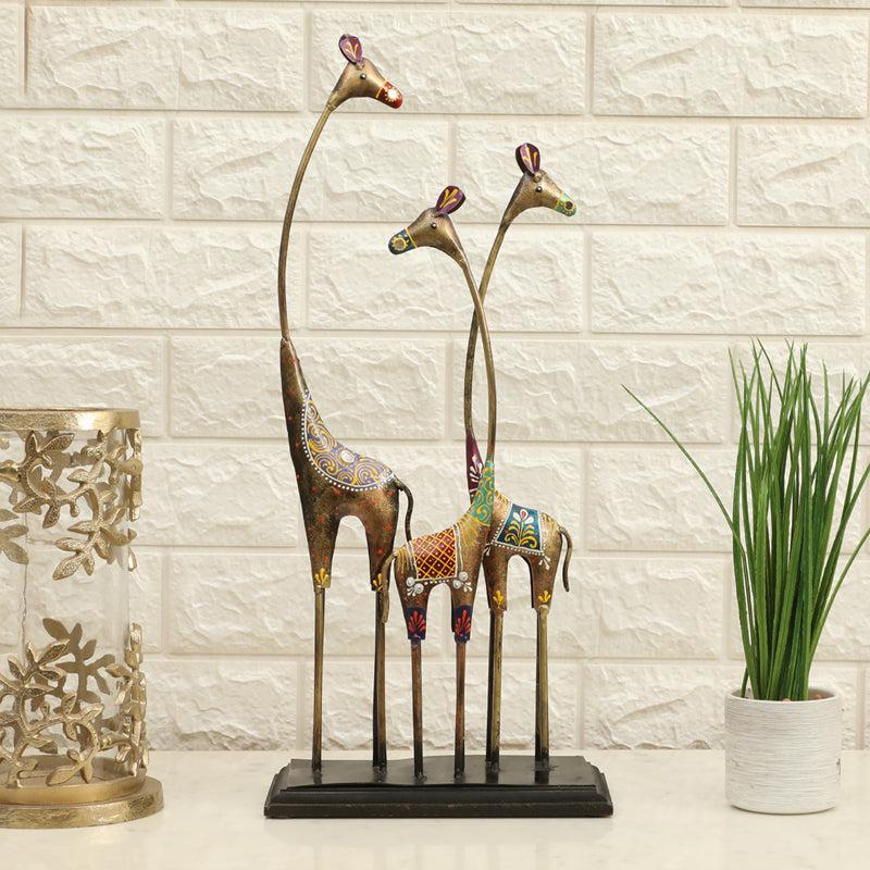 Auric Giraffe Trio Showpiece