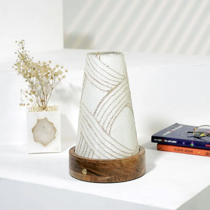 Glowen Cone Pattern Base Fabric Wooden Table Lamp - White media 3