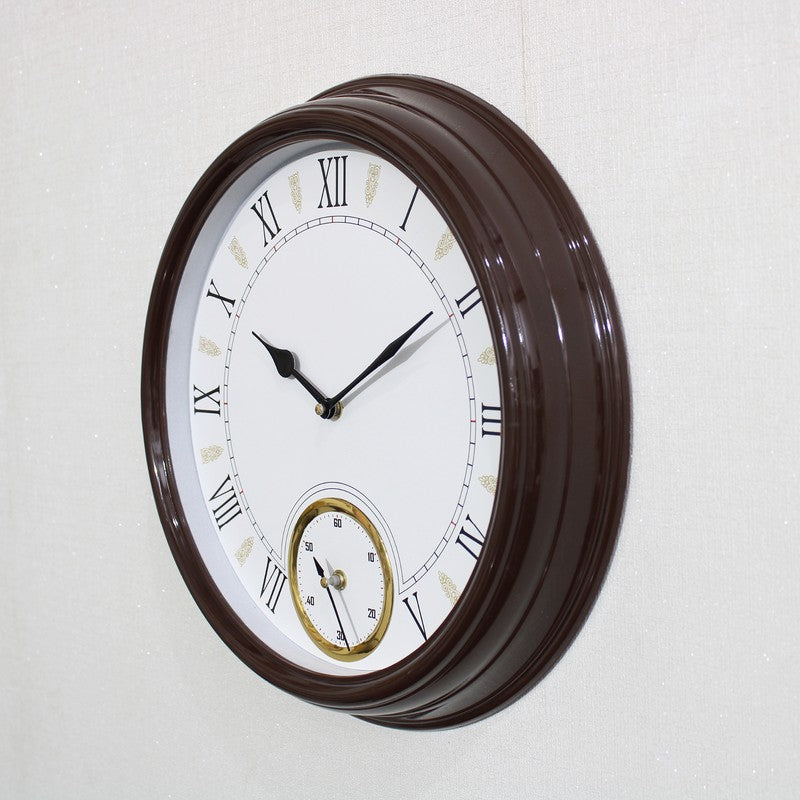 Regal Quartz Plastic Wall Clock media 5