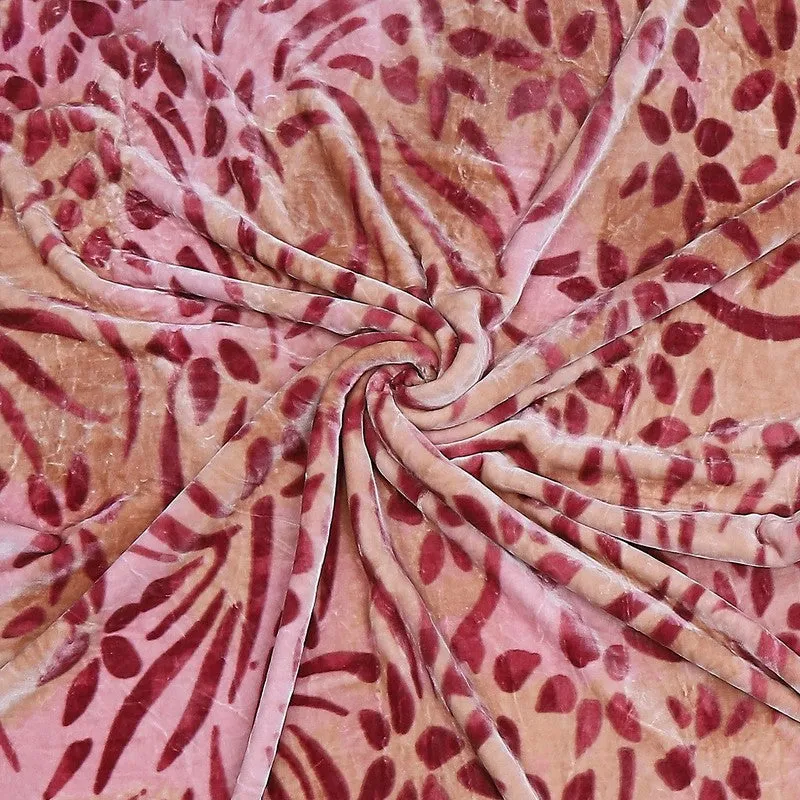 Monte Carlo Serene Oasis Blanket (Maroon) - 600 GSM media 7
