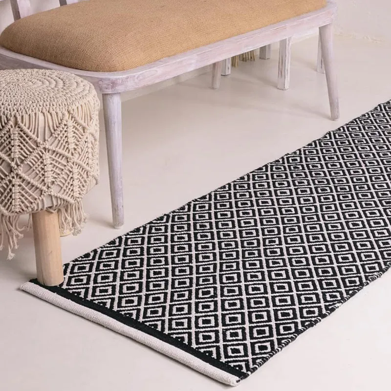 Earthica Cotton Runner Rug - Black media 4