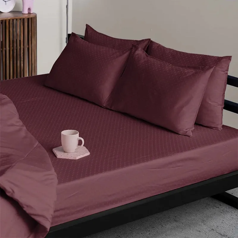 Swiss Dot Cotton Duvet Cover (Merlot) - 300 TC media 6
