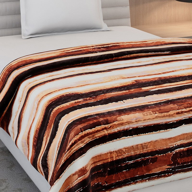 Monte Carlo Linear Printed Polyester Blanket (Brown) - 300 GSM media 5