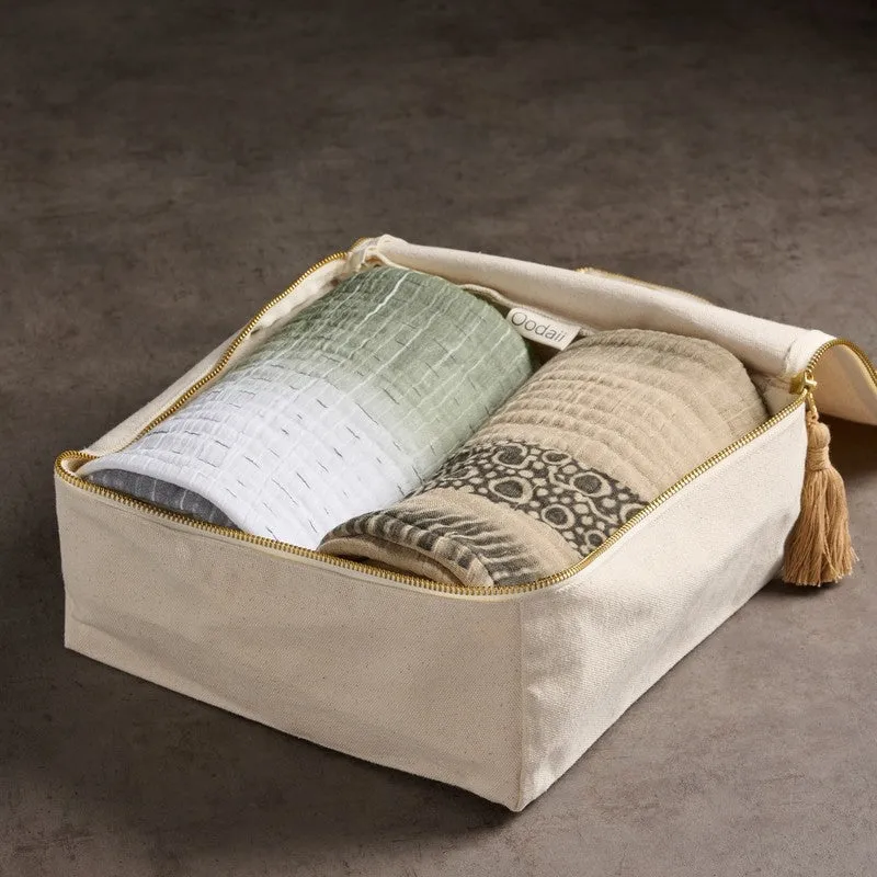 Natural Grace Cotton Bath Towels with Canvas Box - Set Of Two media 3