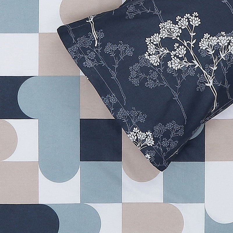 Monte Carlo Multi Blocks Cotton Bedsheet (White,Navy Blue) - 104 TC media 6