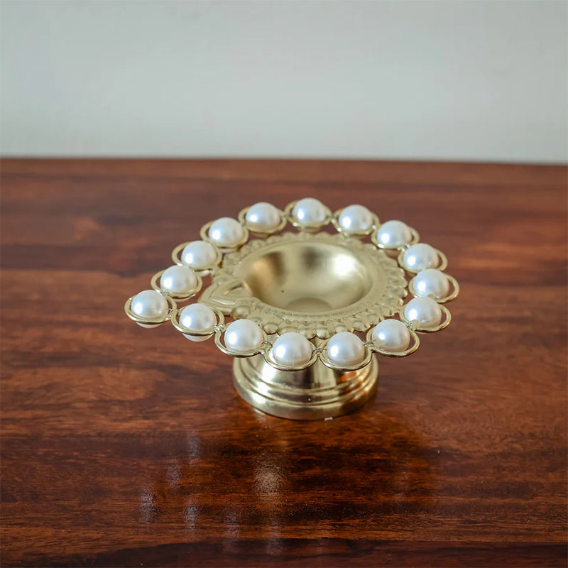 Pearl Finesse Diya - Set Of Two media 3