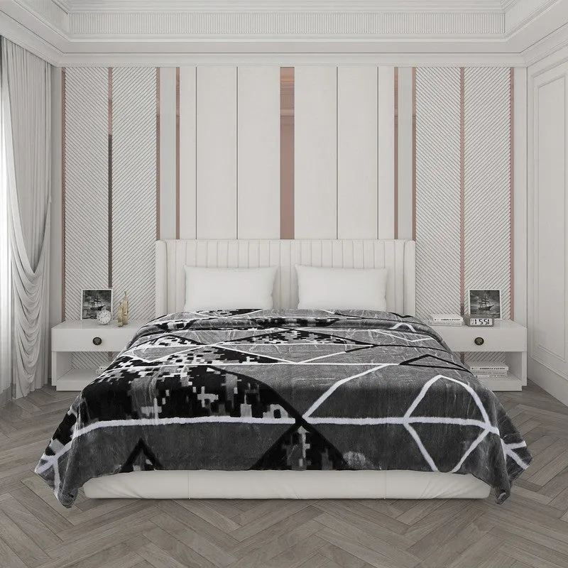 Monte Carlo Monochrome Mirage Blanket - 850 GSM media 3