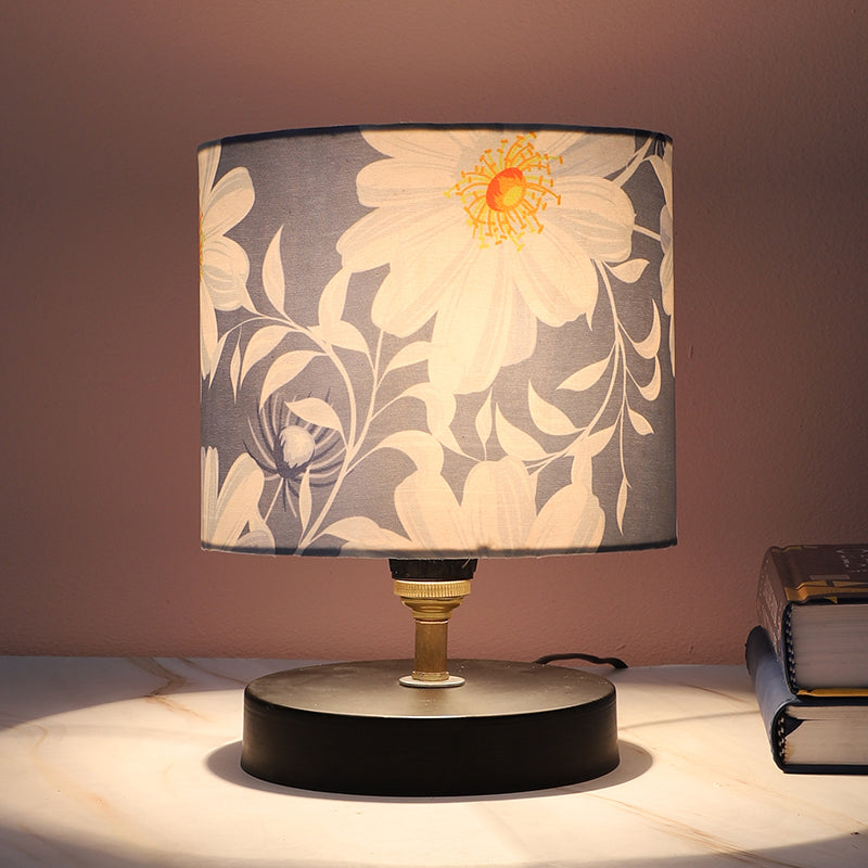 Daisy Blooms Loop Printed Iron Table Lamp - White,Blue,Black