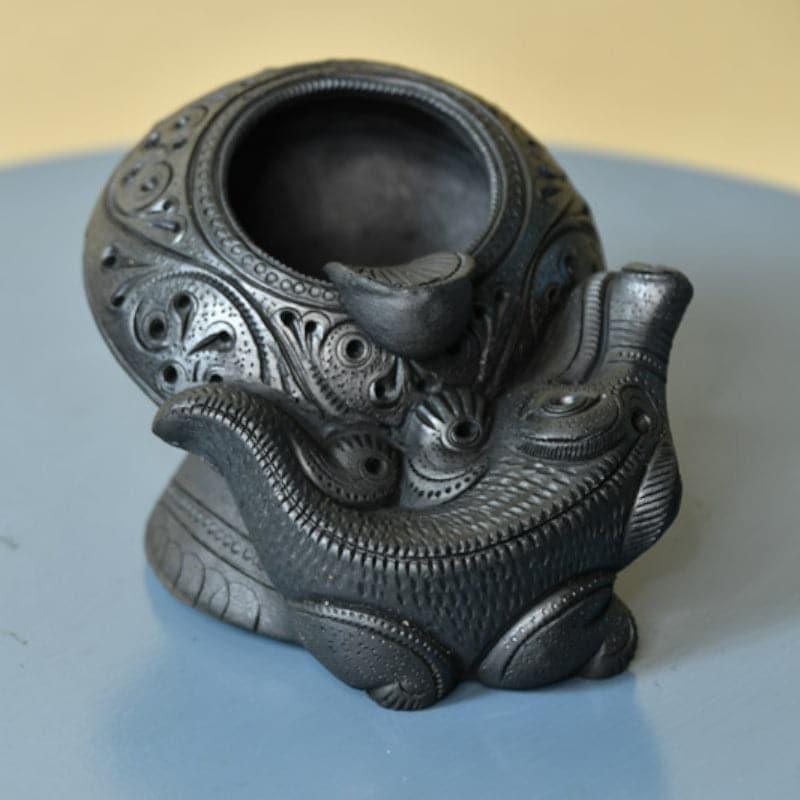 Moja Terracotta Showpiece