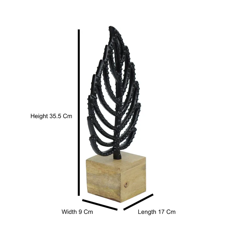 The Leafy Lestora Showpiece - Black media 5