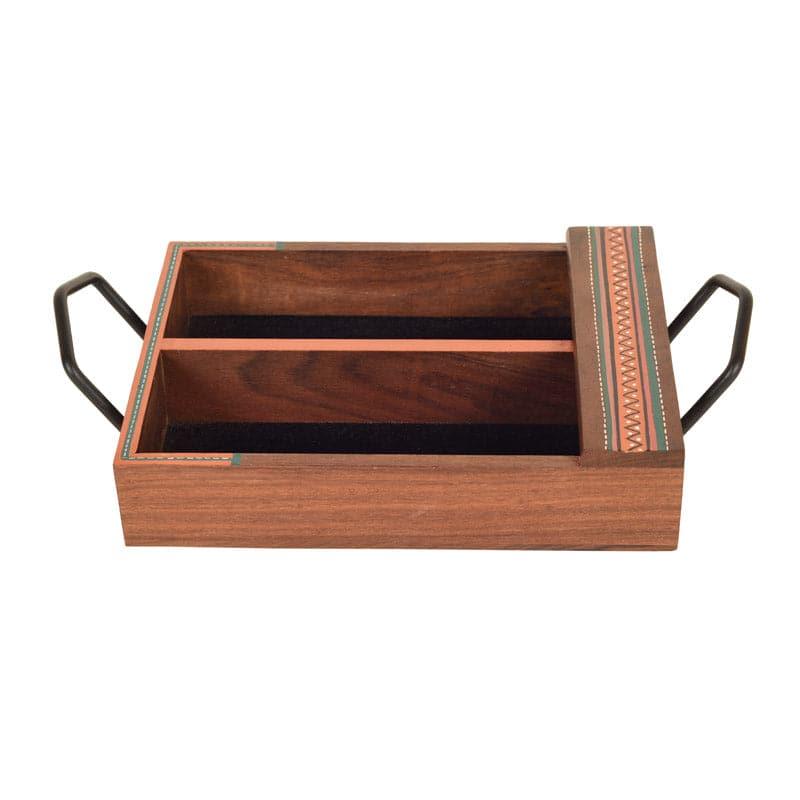 Amara Cutlery Holder media 3