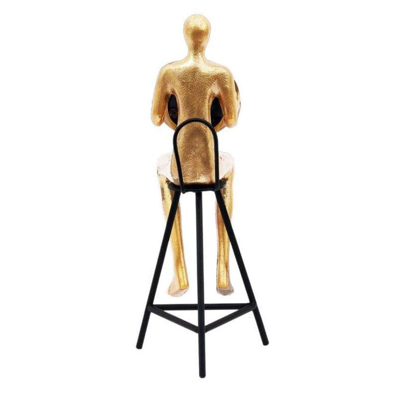 Character Table Clock - Gold media 7