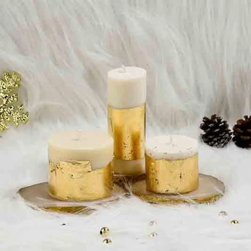 Joy - Set of 3 White Gold Pillar Candles - Cinnamon Roll Scented media 4