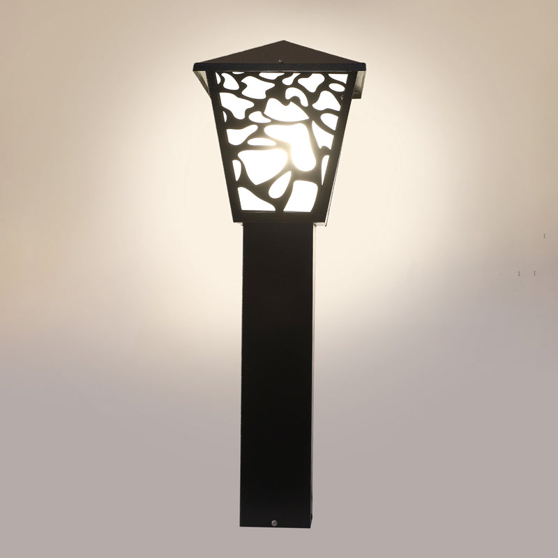 Eclara Outdoor Lamp media 4