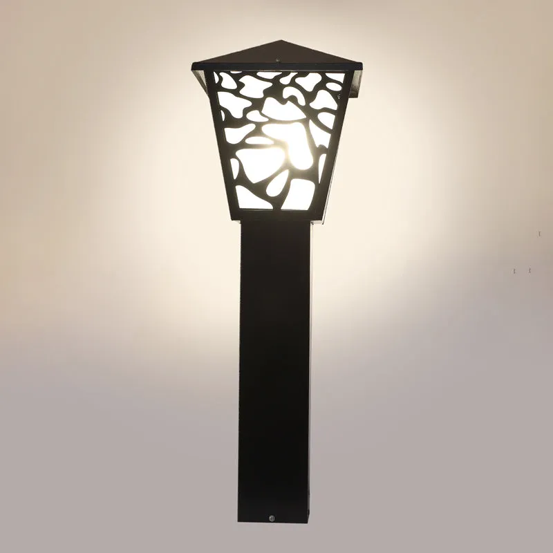 Eclara Outdoor Lamp media 4