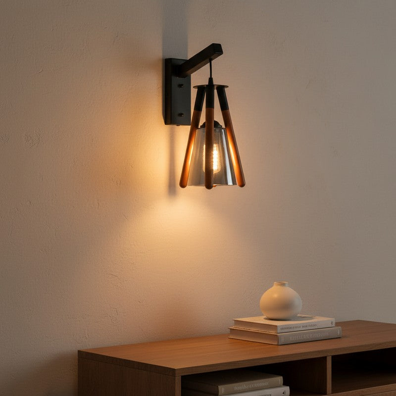 Luma Glow Metal Wall Lamp