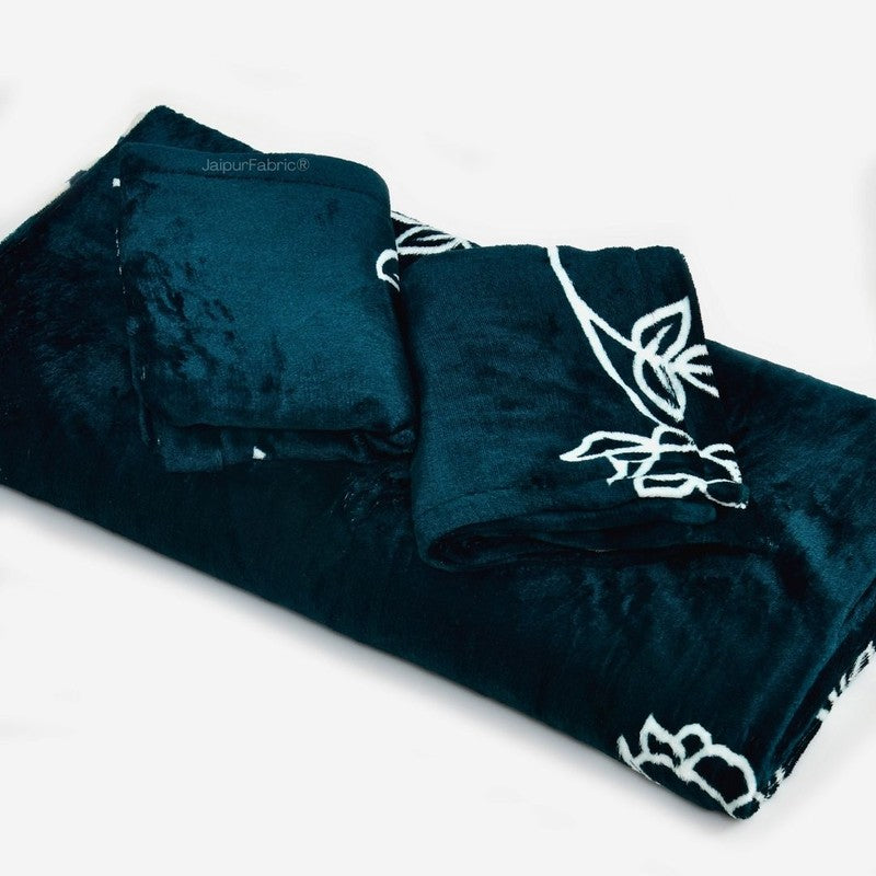 RoyalPetal Woolen Bedsheet - 150 GSM media 6