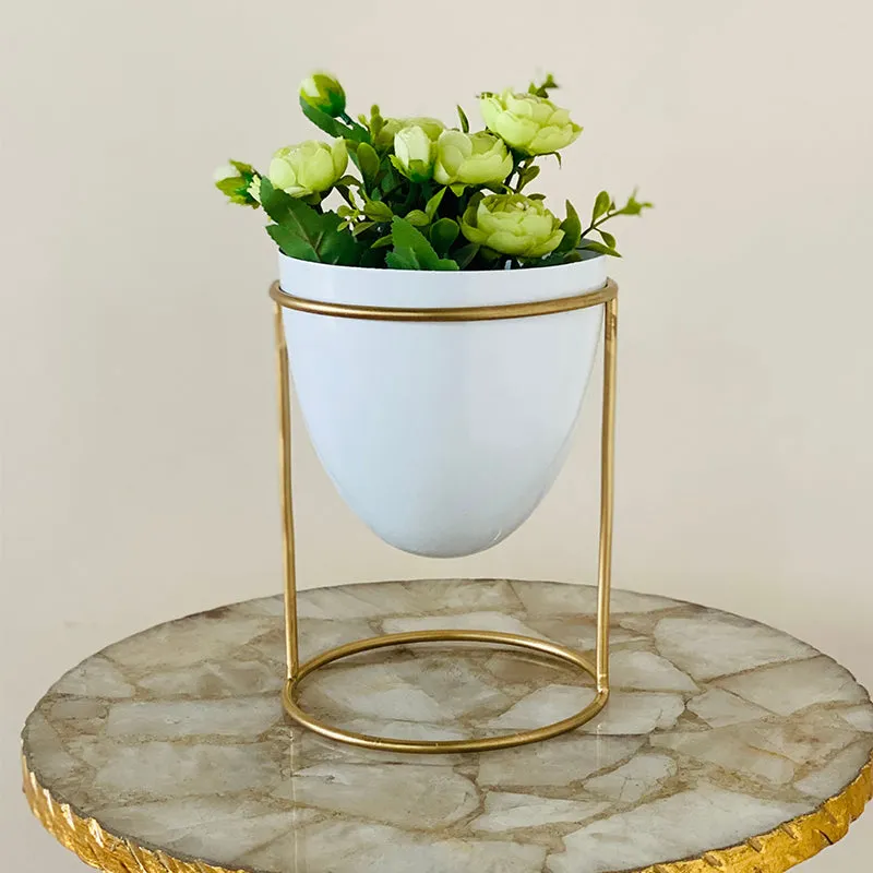 Selena Metal Planter media 2