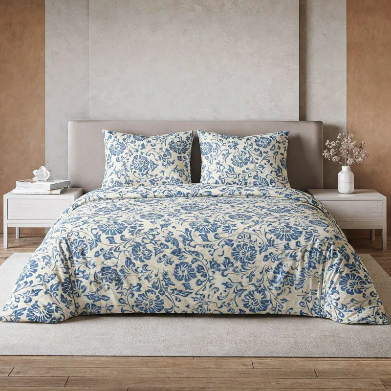 Blooming Blues Floral Printed Cotton Bedsheet - 300 TC media 1