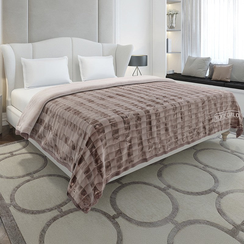 Monte Carlo Velvet Whisper Blanket (Brown) - 720 GSM