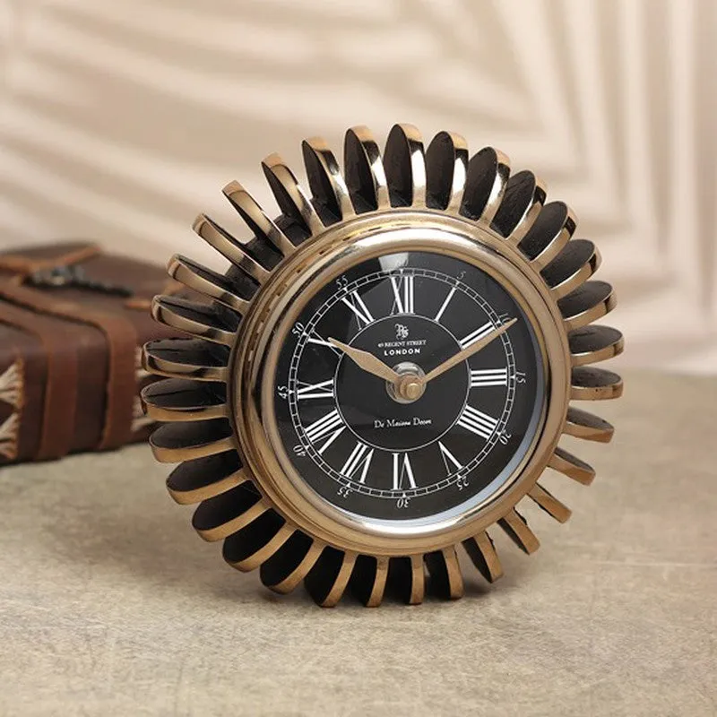 EdgeSculpt Table Clock - Gold media 1
