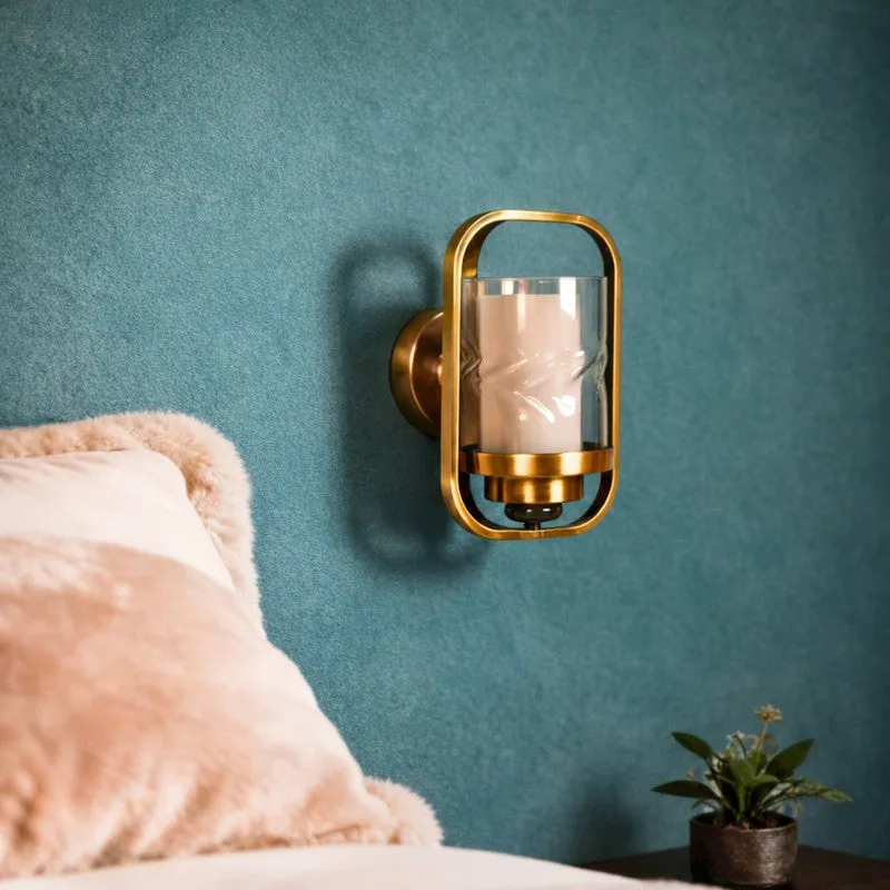 Pretza Iron Wall Lamp media 4
