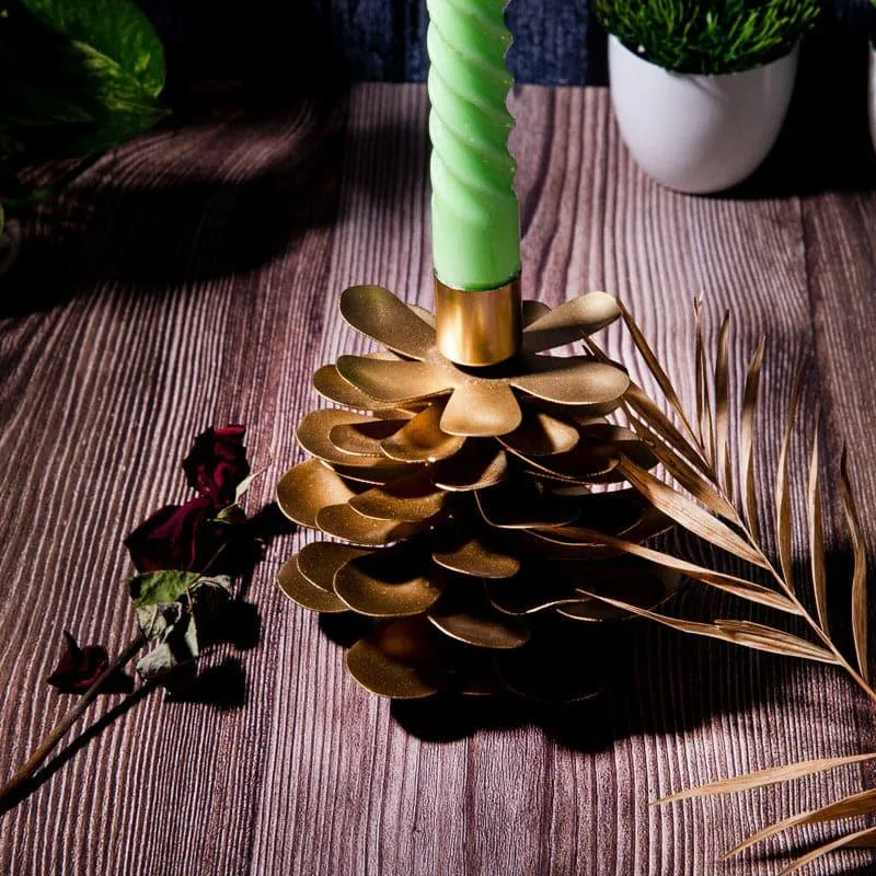 Tree Merry Candle Holder media 3