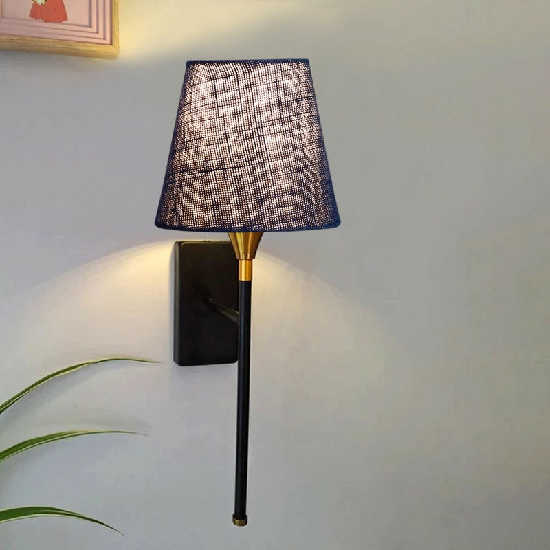 Miralynn Metal Wall Lamp