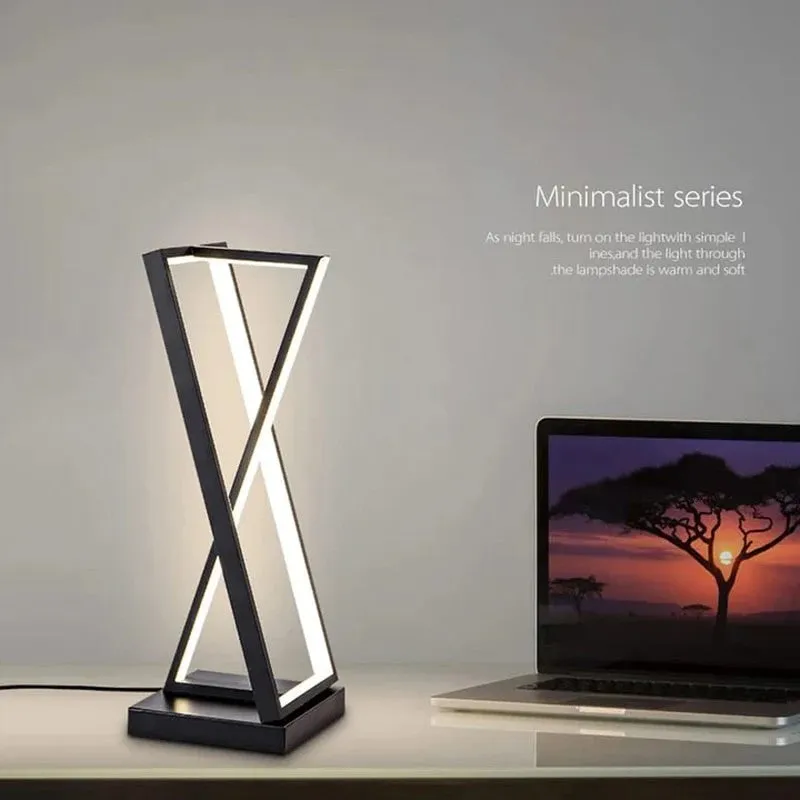 Lumin Crest Metal Table Lamp - Black media 3