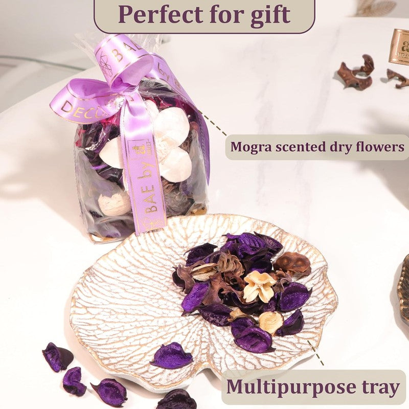Mogra Essence Diwali Hamper - Two Piece Set media 6