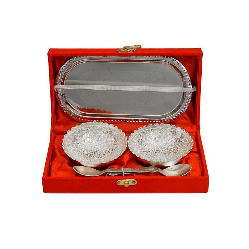 Lavish Penchant Gift Set- Silver media 3