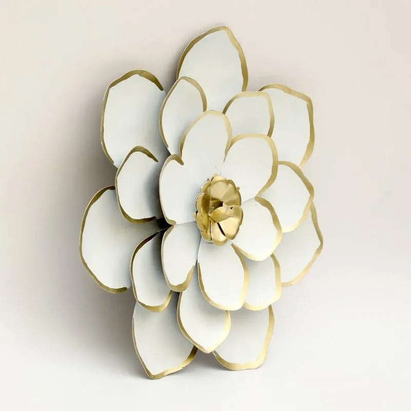 Daisy Bloom Metal Wall Accent- White media 3