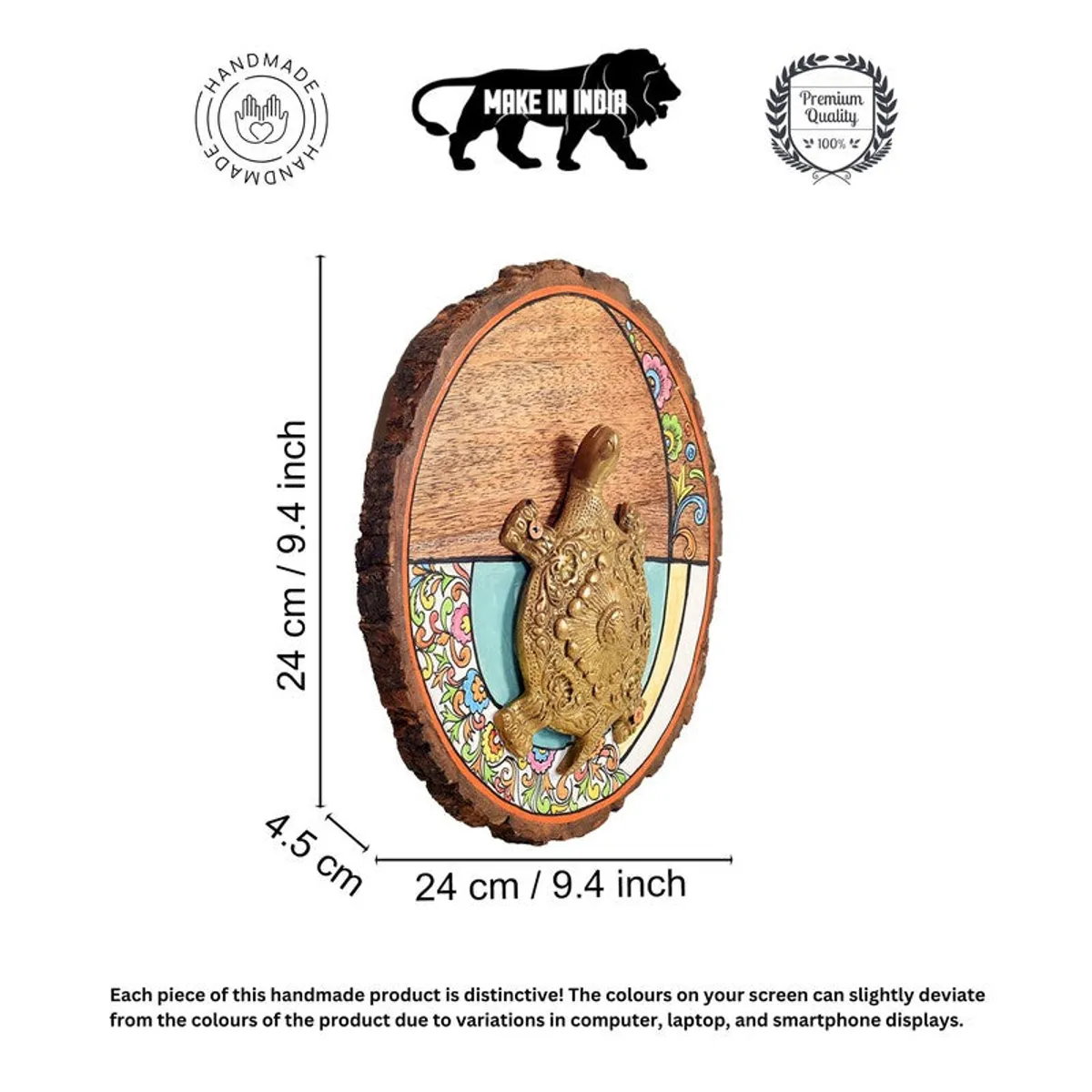 Wall accent shown with its 24 cm diameter and 4.5 cm depth