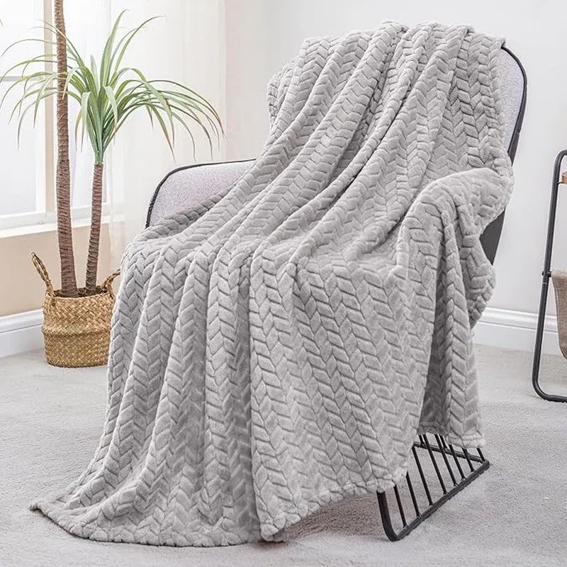 WarmHaven Blanket (Grey) media 1