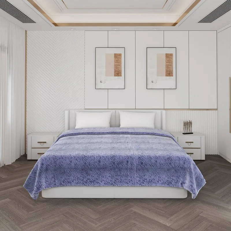 Monte Carlo Azure Dreamscape Blanket (Lavender) - 850 GSM media 5