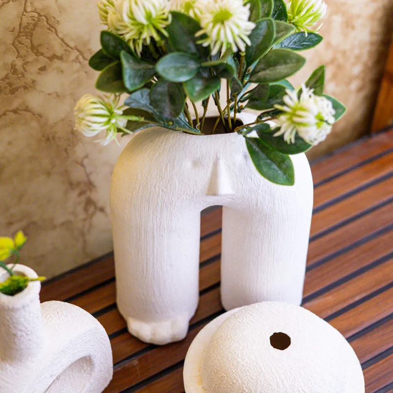 Oriki Ceramic Vase - Set Of Four media 7