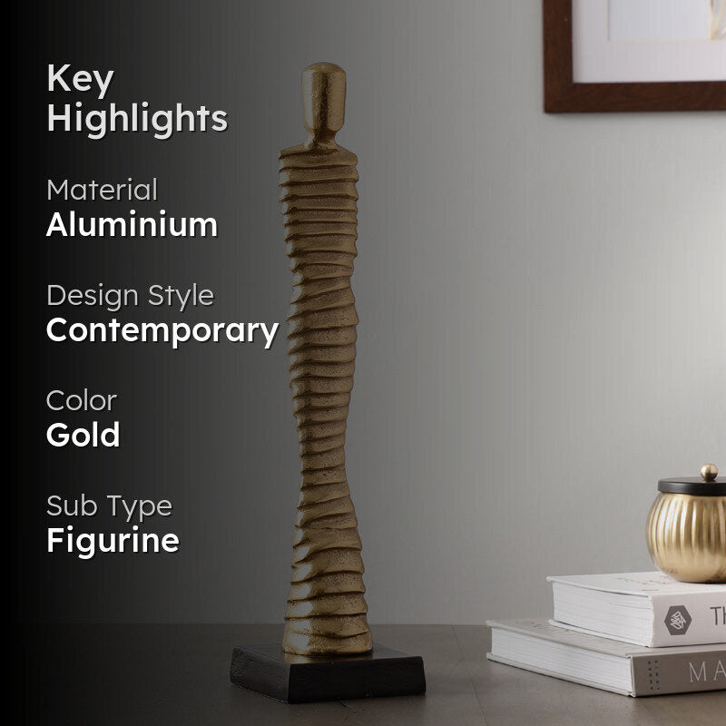 Lady Lara Showpiece - Gold media 2