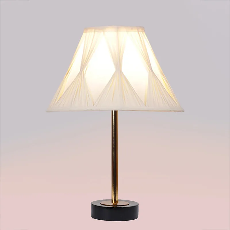 Pleatra Pinch Rodin Wooden Table Lamp - Ivory,Gold,Black media 5