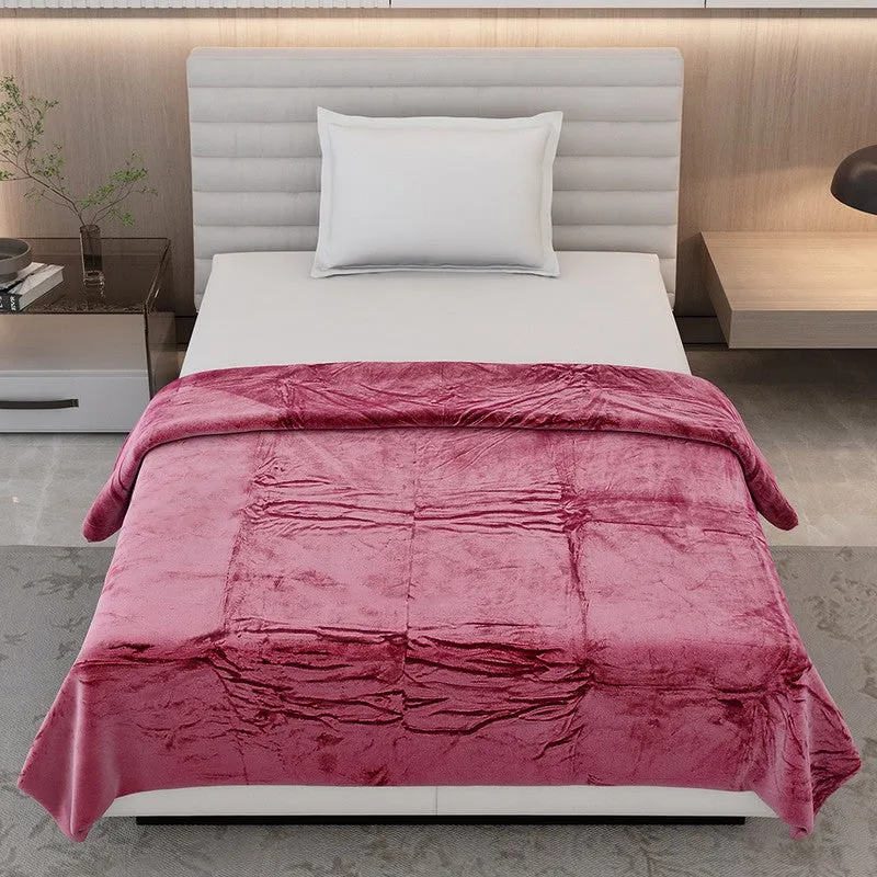 Monte Carlo Luxora Solid Polyester Blanket (Magenta) - 300 GSM media 3