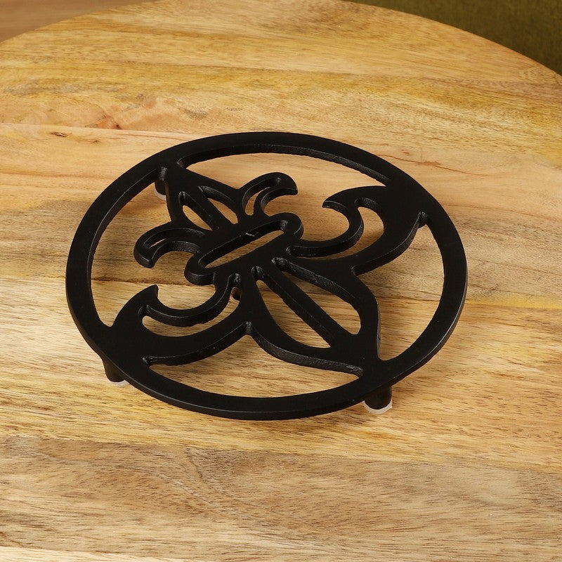 Ebony Dragonfly Hotmat media 3