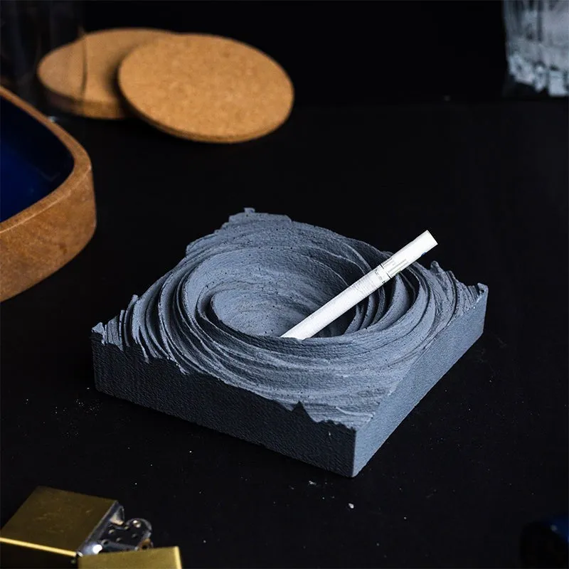 Cyclone Eye Ash Tray media 3