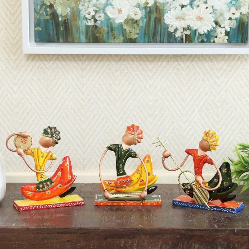 Folk Concert Showpiece - Set Of Three media 1