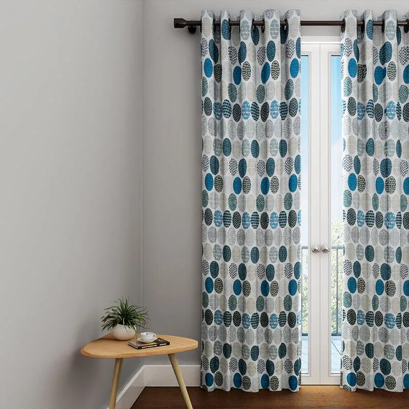 Lama Floarl Curtain media 1