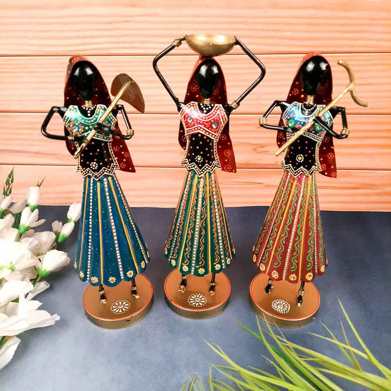 Ethnik Ladies Showpiece - Set Of Three media 1