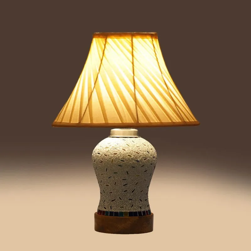 Nivora I Pleated Wooden Table Lamp - Multicolor media 7