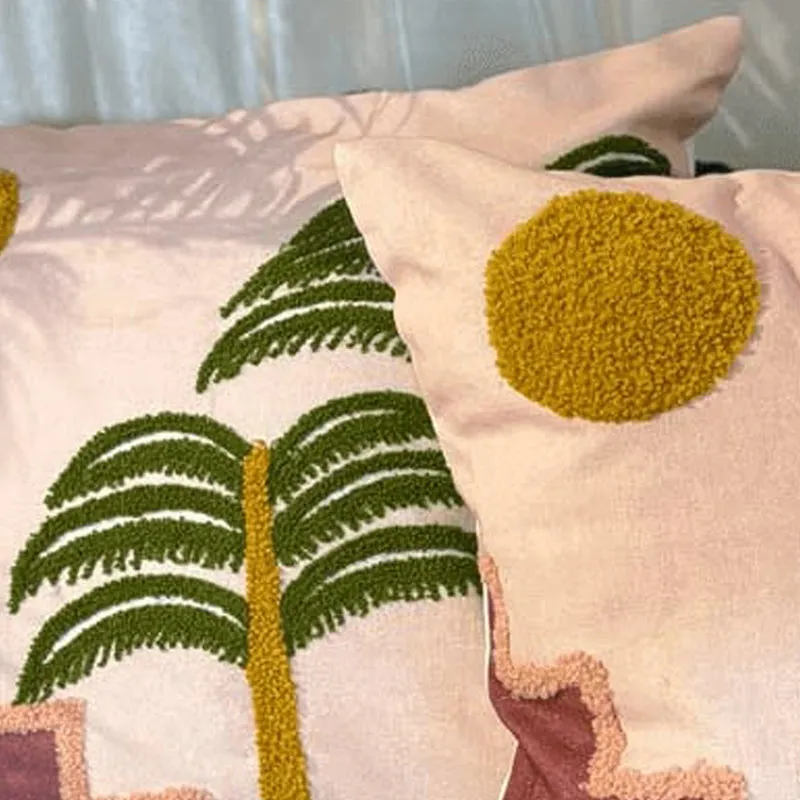 Tropikal Palms Cotton Cushion Cover media 3